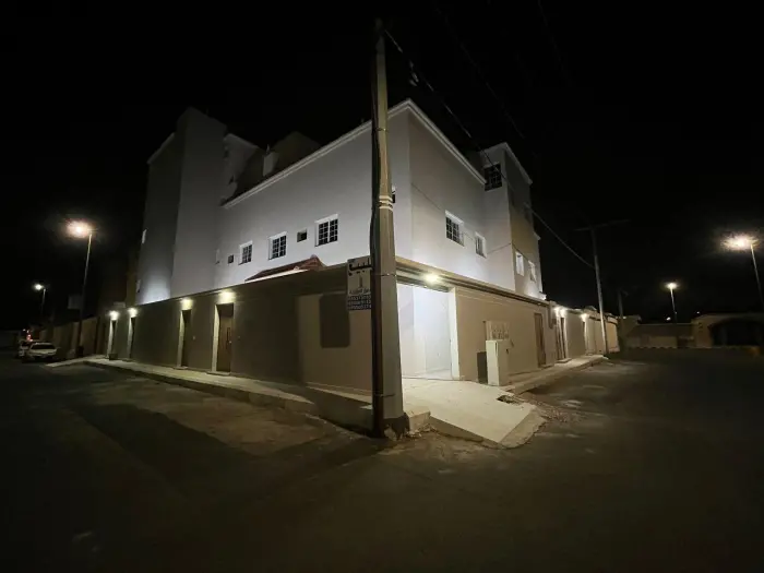 عمارة حائل للبيع - Manassat Real Estate Company